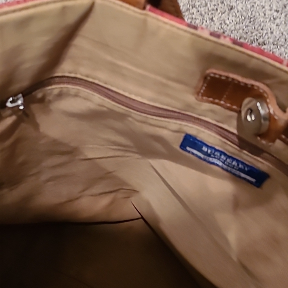 Burberry Red check tote bag - Picture 6 of 14